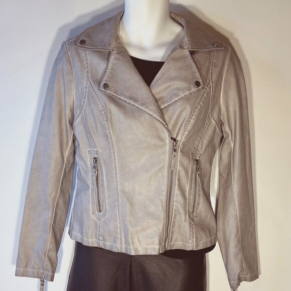 Max Studio SZ M Distressed Gray Faux Leather Moto Jacket wardrobe staple edgy - Picture 1 of 10
